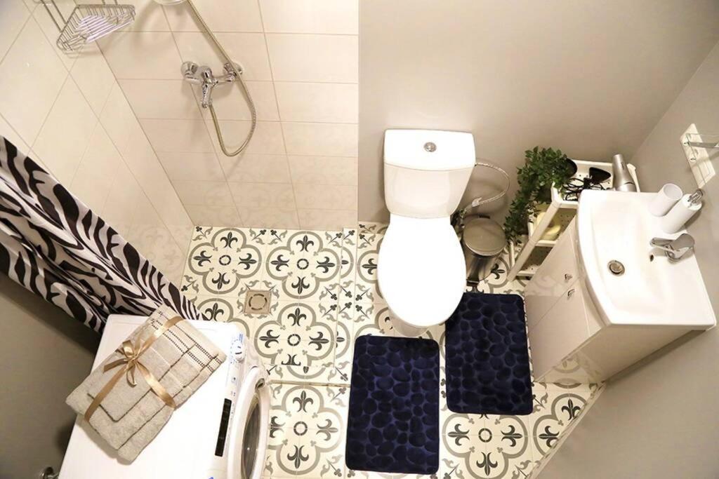 Bright Apartment,For 1-4,Near Old Town Вильнюс Экстерьер фото