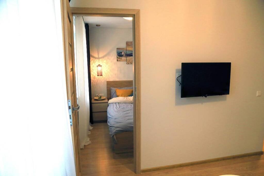 Bright Apartment,For 1-4,Near Old Town Вильнюс Экстерьер фото