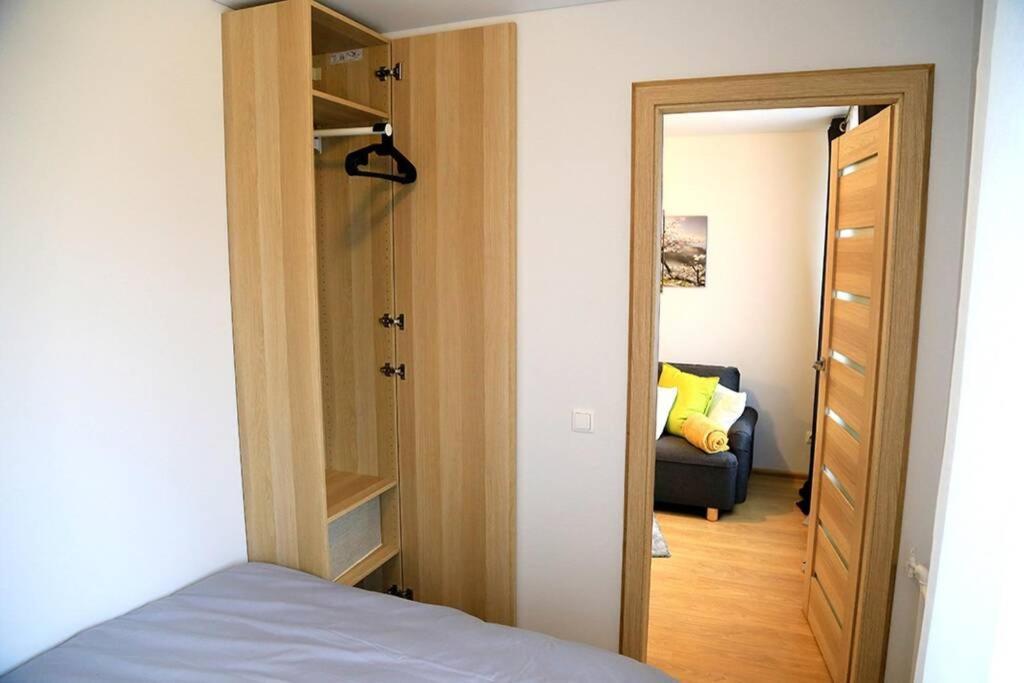 Bright Apartment,For 1-4,Near Old Town Вильнюс Экстерьер фото