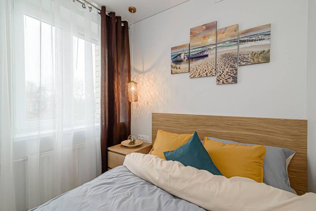 Bright Apartment,For 1-4,Near Old Town Вильнюс Экстерьер фото